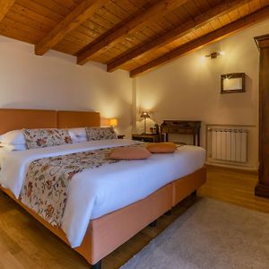 Large Double or Twin Room